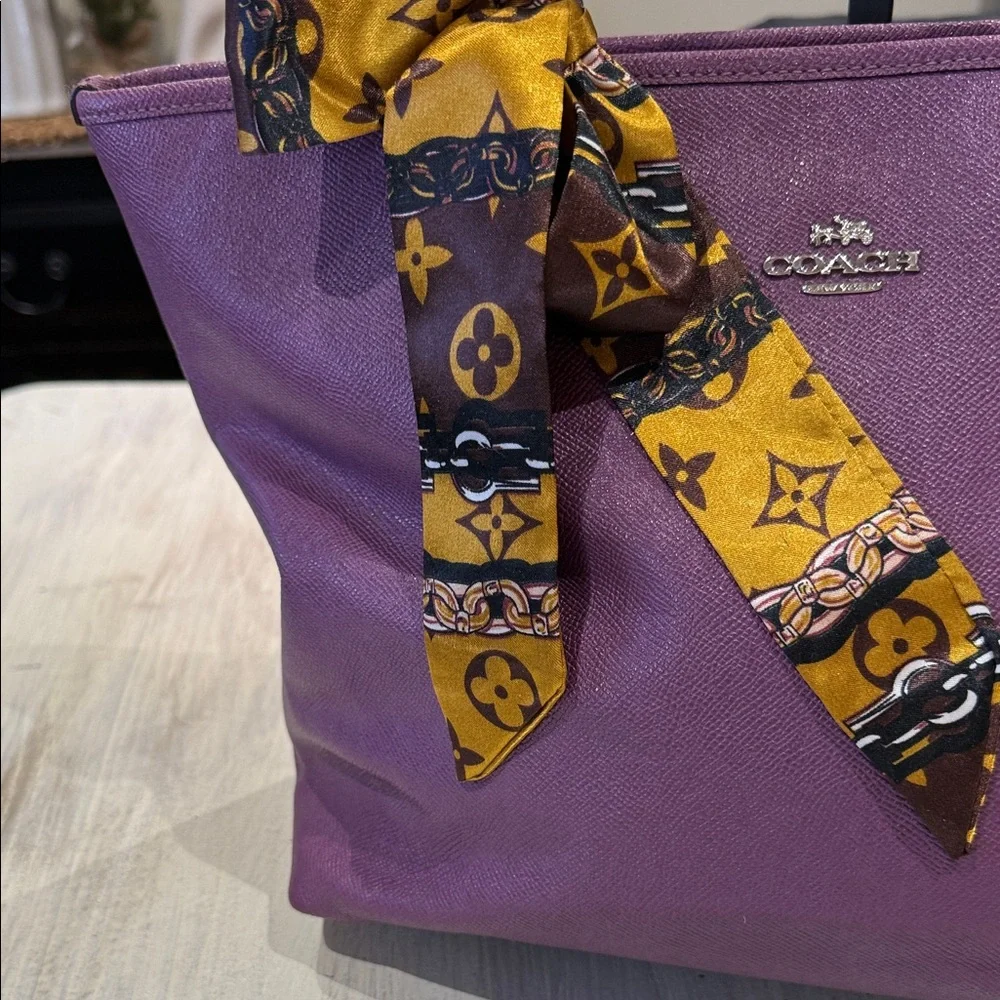 Coach Violet Tote Bag with Yellow Scarf - Picture 4 of 14
